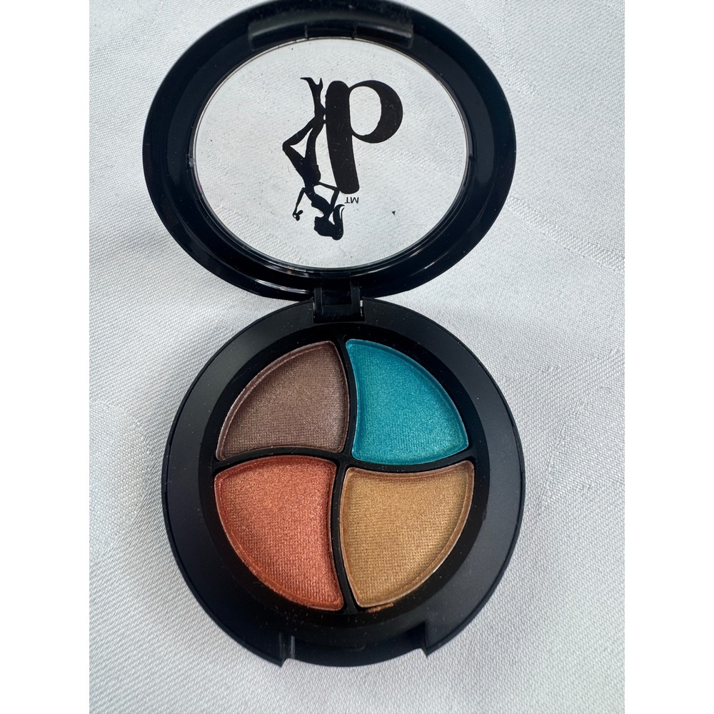 Be A Bombshell Cosmetics Bora Bora Eyeshadow Quad Palette Blue Brown Copper 4.8g